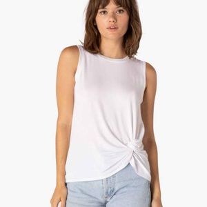 Beyond Yoga - Twist Goodbye Muscle Tank